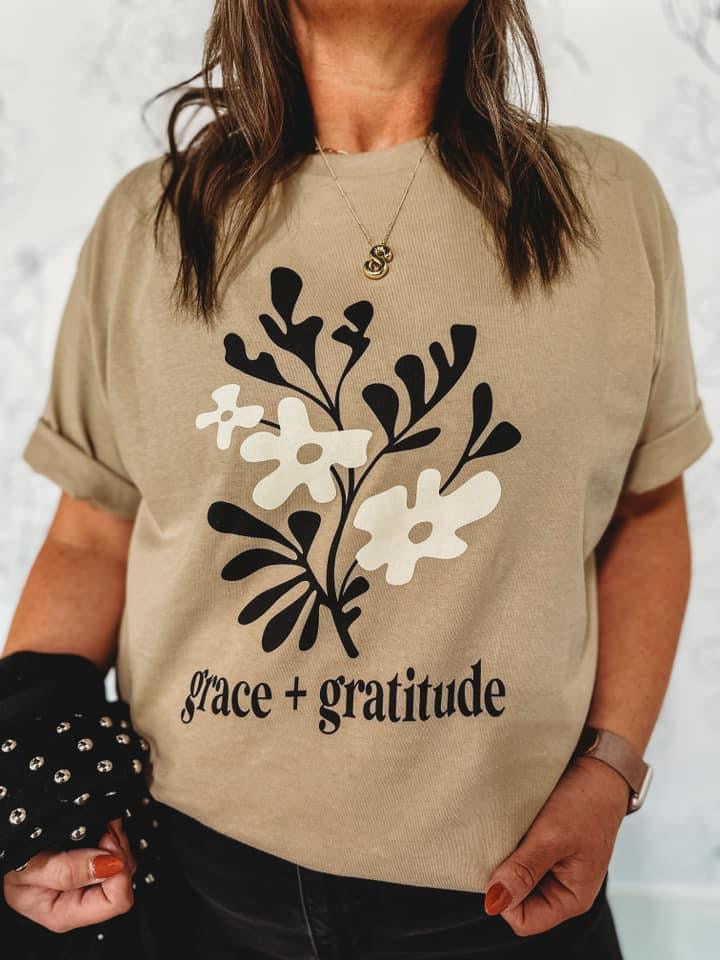 Grace + Gratitude Tee